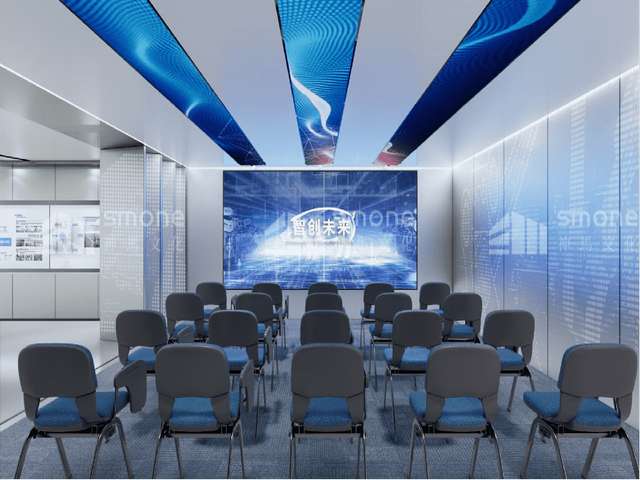 广西声音米奇和米妮的太空火箭体验